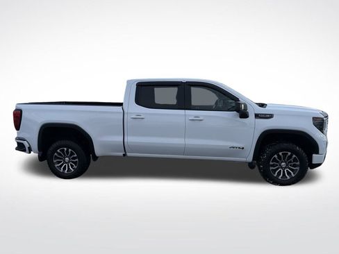 Used 2023 GMC Sierra 1500 AT4 image 4