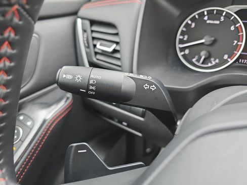 Used 2025 Nissan Rogue SV w/ Rock Creek Premium Package image 29