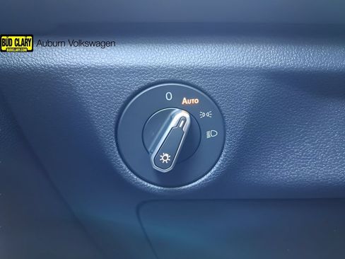 New 2026 Volkswagen Jetta Sport FWD image 25