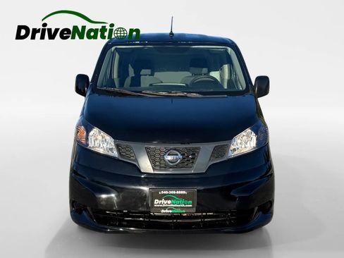 Used 2019 Nissan NV200 SV w/ Navigation Package image 2