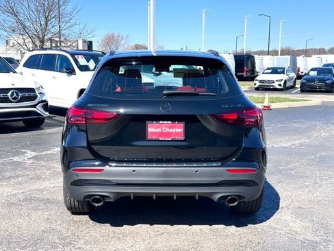 New 2026 Mercedes-Benz GLA 35 AMG 4MATIC image 7