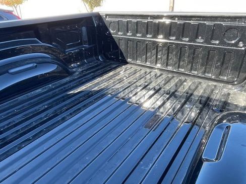 Used 2024 RAM 1500 Lone Star image 11