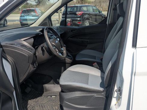 Used 2018 Ford Transit Connect XL image 36