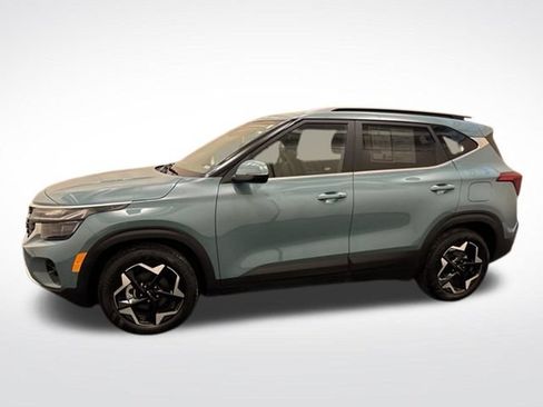 Certified 2026 Kia Seltos EX FWD image 8
