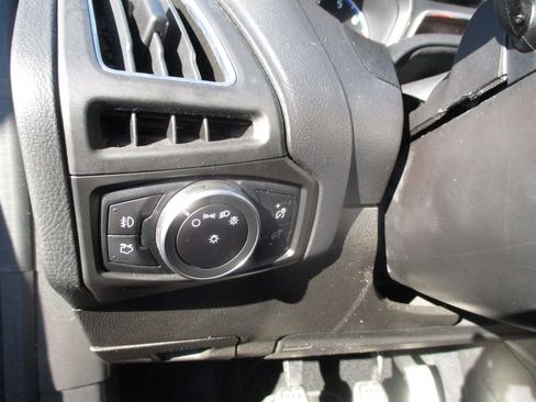 Used 2017 Ford Focus RS image 16