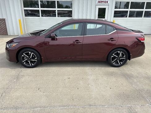 Used 2024 Nissan Sentra SV w/ Trunk Package FWD image 1