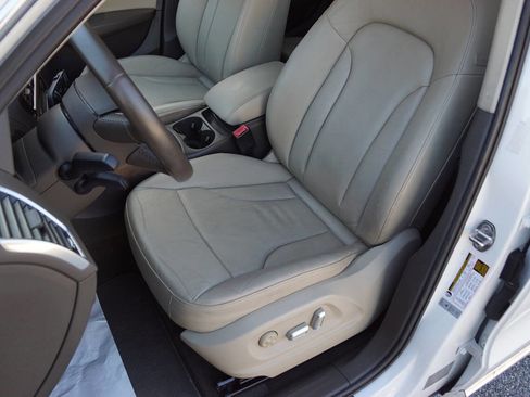 Used 2017 Audi Q5 2.0T Premium image 26