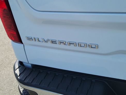 Used 2026 Chevrolet Silverado 1500 W/T w/ WT Safety Package RWD image 17