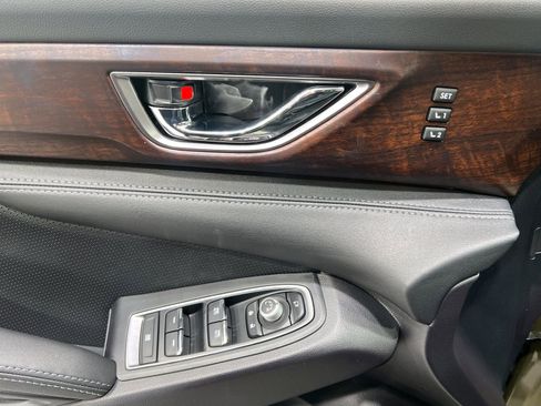 New 2025 Subaru Ascent Touring w/ Popular Package #2 image 11