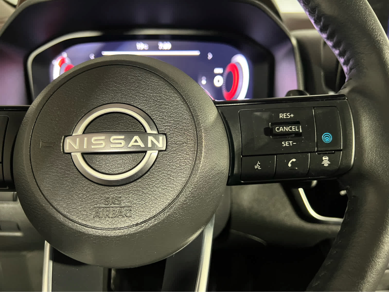 Used 2023 Nissan Rogue Platinum w/ Platinum Premium Package AWD/4WD image 20