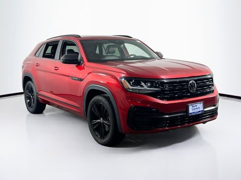 Used 2023 Volkswagen Atlas Cross Sport SEL R-Line image 3