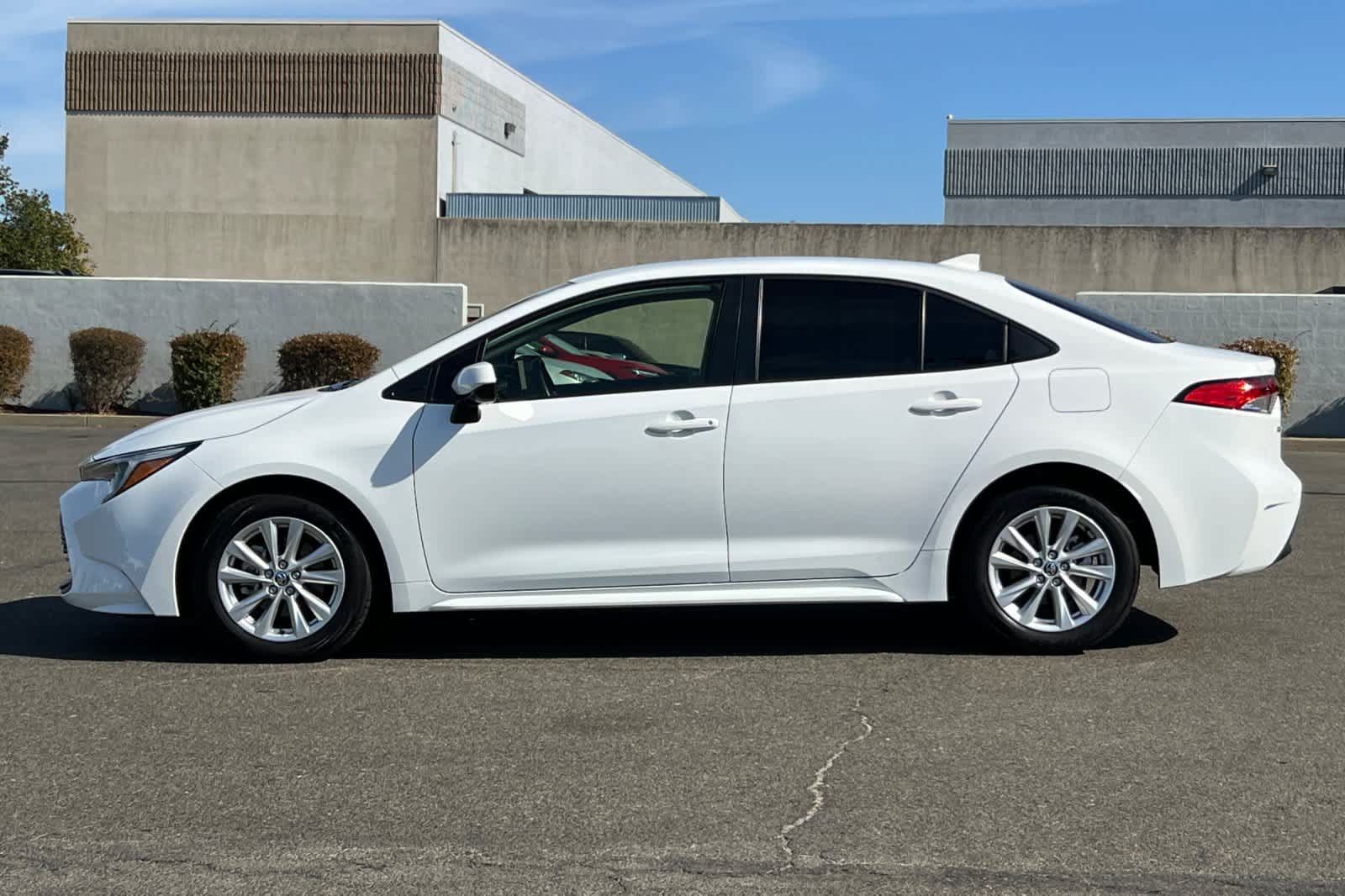 Certified 2025 Toyota Corolla LE w/ LE Premium Package FWD image 9