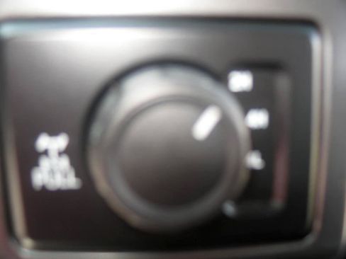 Used 2019 Ford F150 XLT w/ Equipment Group 302A Luxury AWD/4WD image 46