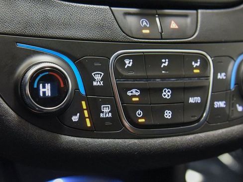 Used 2023 Chevrolet Malibu LT image 21