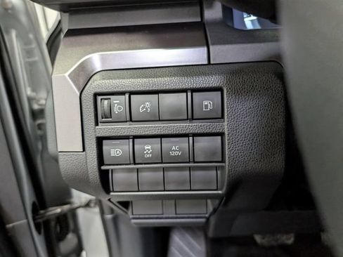 Used 2025 Toyota 4Runner TRD Off-Road AWD/4WD image 19