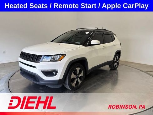 Used 2018 Jeep Compass Latitude w/ Popular Equipment Group AWD/4WD image 3