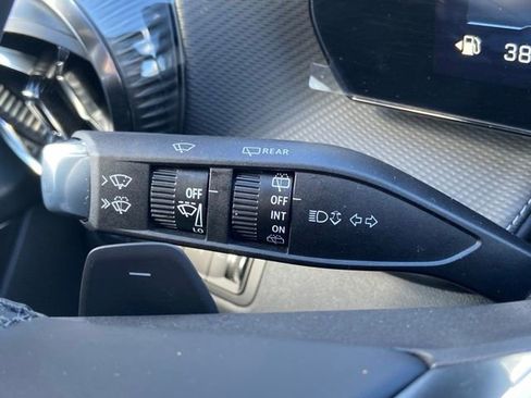 New 2026 Chevrolet Equinox LT w/ Safety and Technology Package AWD/4WD image 28