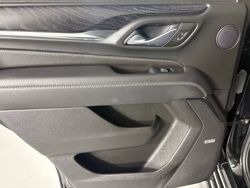 Used 2024 GMC Yukon Denali image 37