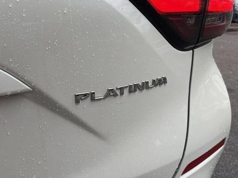 Certified 2024 Nissan Murano Platinum w/ Cargo Package image 5