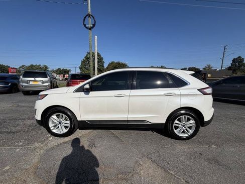Used 2018 Ford Edge SEL w/ Equipment Group 201A FWD image 9