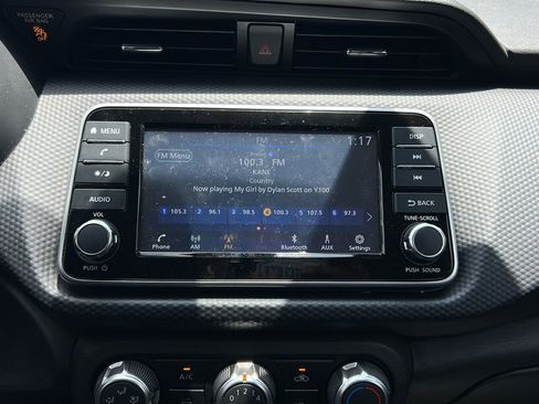 Certified 2025 Nissan Kicks Play S FWD image 21