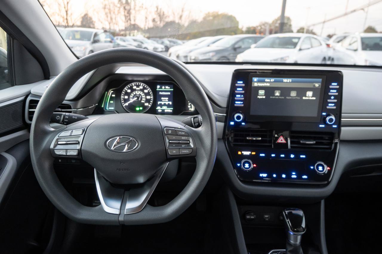 Used 2020 Hyundai Ioniq Blue FWD image 21