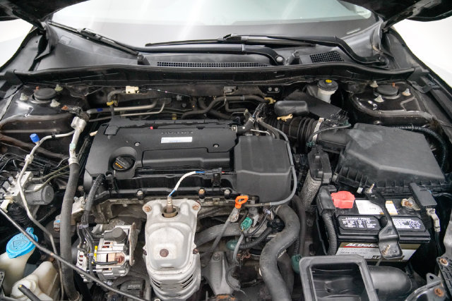 Used 2017 Honda Accord LX image 10