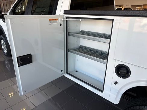 New 2026 GMC Sierra 2500 Pro w/ Convenience Package image 15