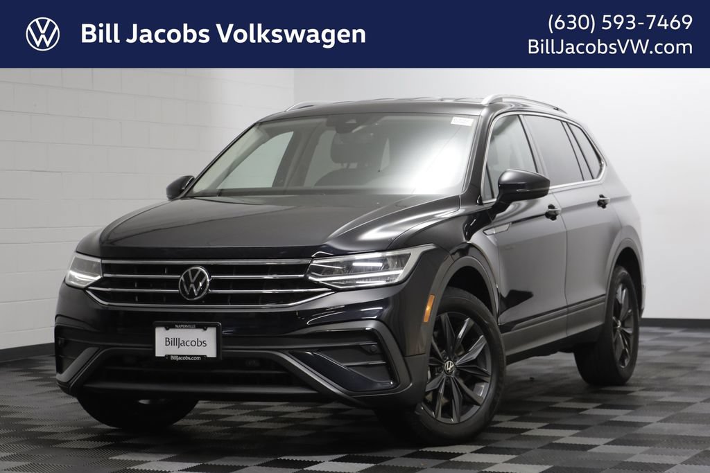 Used 2022 Volkswagen Tiguan SE AWD/4WD image 1