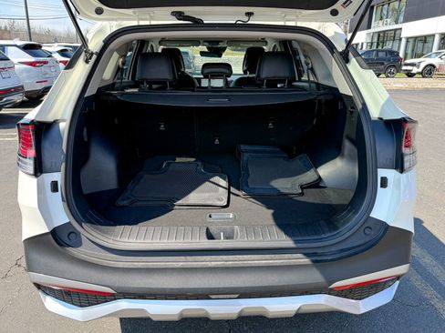 Used 2023 Kia Sportage EX image 43