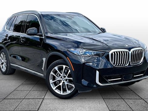 Used 2024 BMW X5 xDrive40i w/ Premium Package AWD/4WD image 2