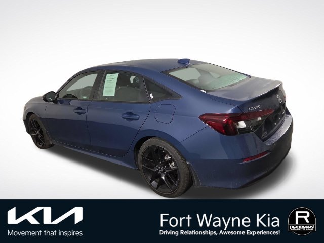 Used 2025 Honda Civic Sport image 11