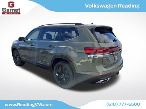 New 2026 Volkswagen Atlas SE image 3