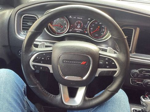 Used 2018 Dodge Charger GT image 10