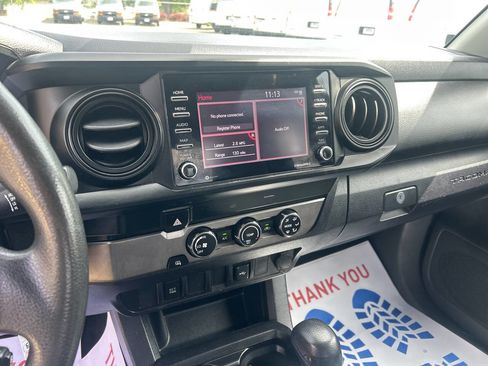 Used 2020 Toyota Tacoma SR image 11