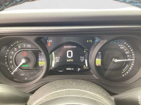 Used 2024 Jeep Wrangler Unlimited Rubicon 4xe AWD/4WD image 11