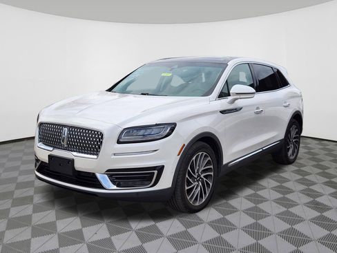 Used 2019 Lincoln Nautilus Reserve image 2
