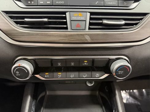 Certified 2024 Nissan Altima 2.5 SV FWD image 27