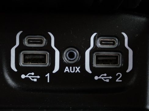 Used 2023 RAM 1500 Big Horn image 19