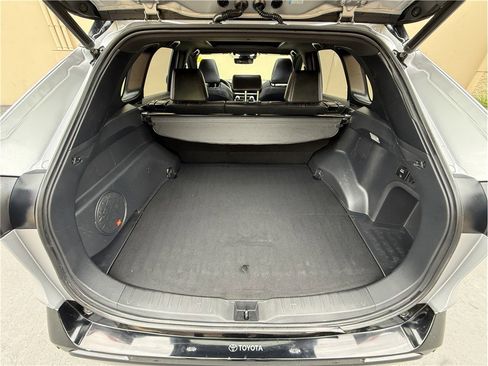 Used 2021 Toyota RAV4 XSE w/ Premium Package image 26