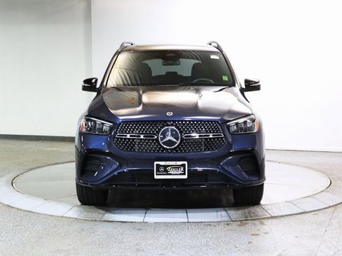 Used 2024 Mercedes-Benz GLE 450 4MATIC w/ AMG Line Exterior image 10