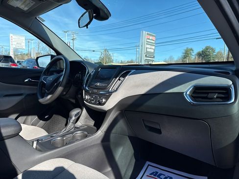 Used 2023 Chevrolet Equinox LT image 13