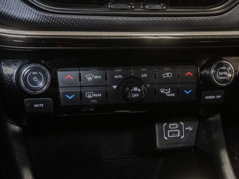 Certified 2025 Jeep Compass Trailhawk AWD/4WD image 21