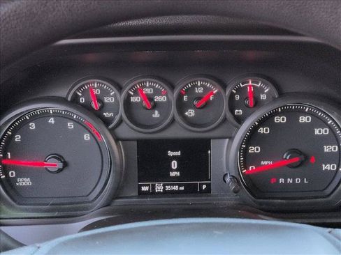 Used 2024 Chevrolet Silverado 2500 Custom w/ Custom Convenience Package AWD/4WD image 15
