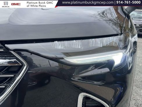 Used 2022 Buick Envision Preferred w/ Safety Package image 9