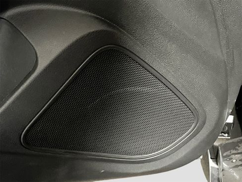 Used 2023 Nissan Maxima SR w/ Sport Mat Group image 19