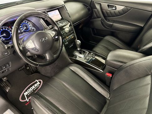 Used 2017 INFINITI QX70 AWD image 8