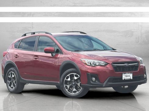 Used 2019 Subaru Crosstrek 2.0i Premium AWD/4WD image 2