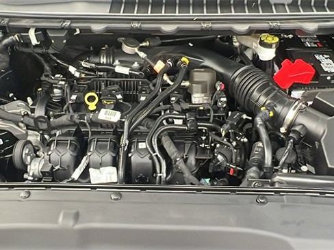 Certified 2024 Ford Edge SEL w/ Convenience Package image 12