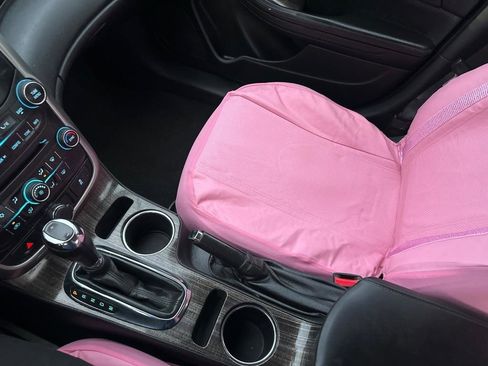 Used 2015 Chevrolet Malibu LT image 37